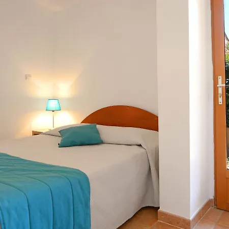 Alba Rossa - Sfo100 By Interhome