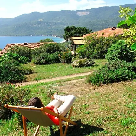 Hébergement de vacances Alba Rossa - Sfo100 By Interhome