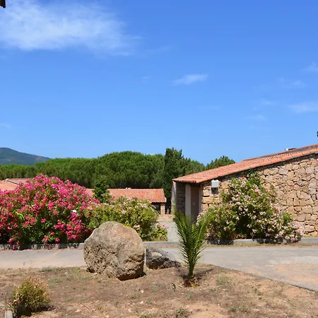 Alba Rossa - Sfo100 By Interhome Feriehus