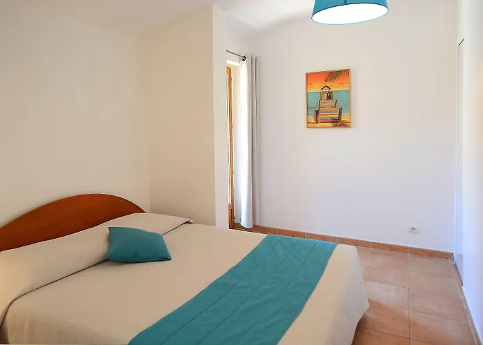 Alba Rossa - Sfo100 By Interhome * סרה-די-פרו