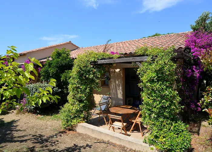 Alba Rossa - Sfo100 By Interhome סרה-די-פרו